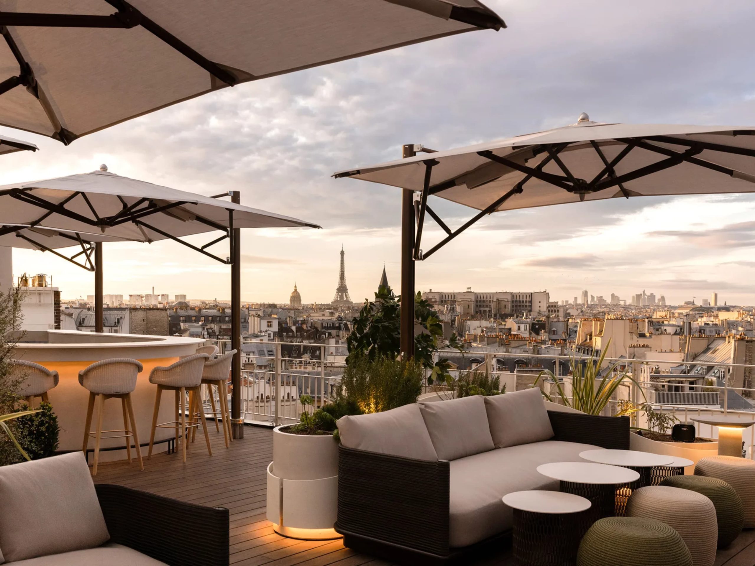 Rooftop Bars in Paris Rooftop Bars in Paris