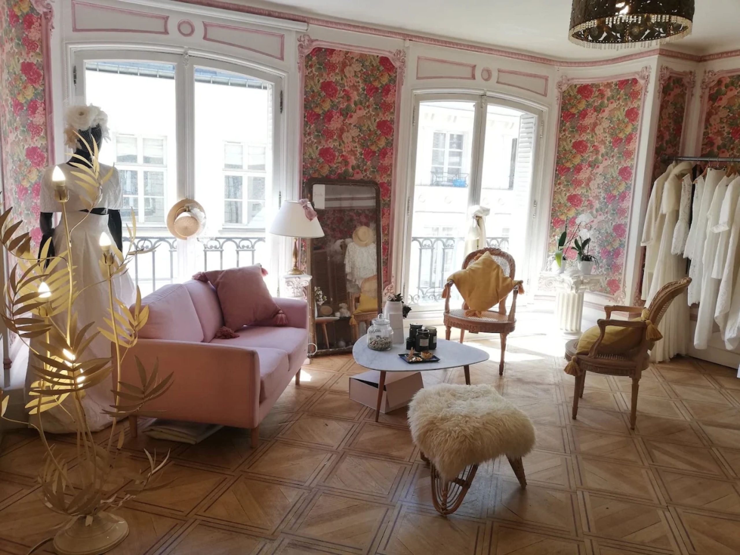 wedding-dress-shop-in-paris