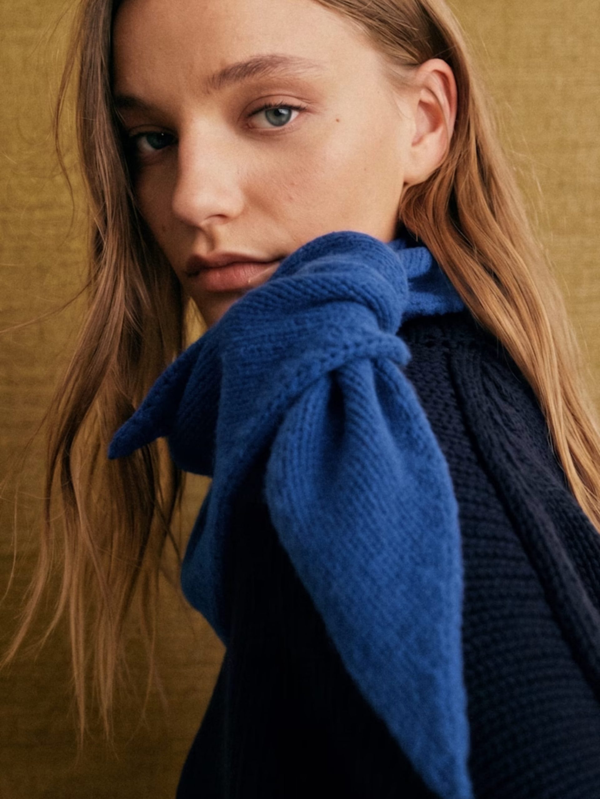 sezane scarf